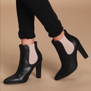 NWT Lulus Black & Nude High Heel Ankle Booties